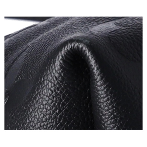 Louis Vuitton Carryall Zip NM PM Hobo M46288 Noir Monogram Empreinte + Pouch - Picture 12 of 13